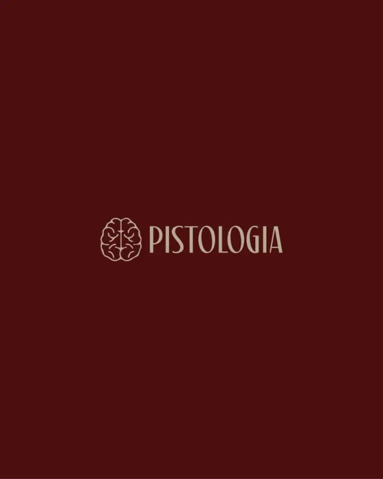 Post para Instagram em fundo bordô com o logotipo Pistologia centralizado